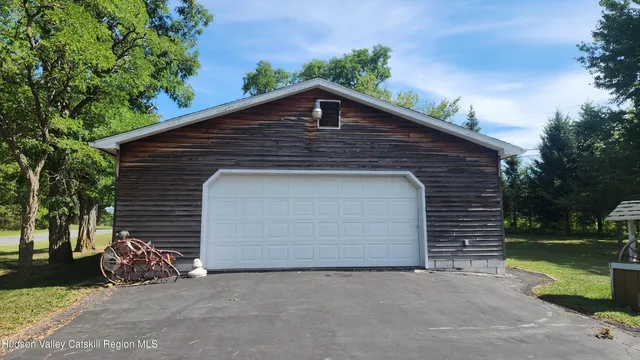 $299,999 | 17 Clay Hill Road, Durham, NY 12423