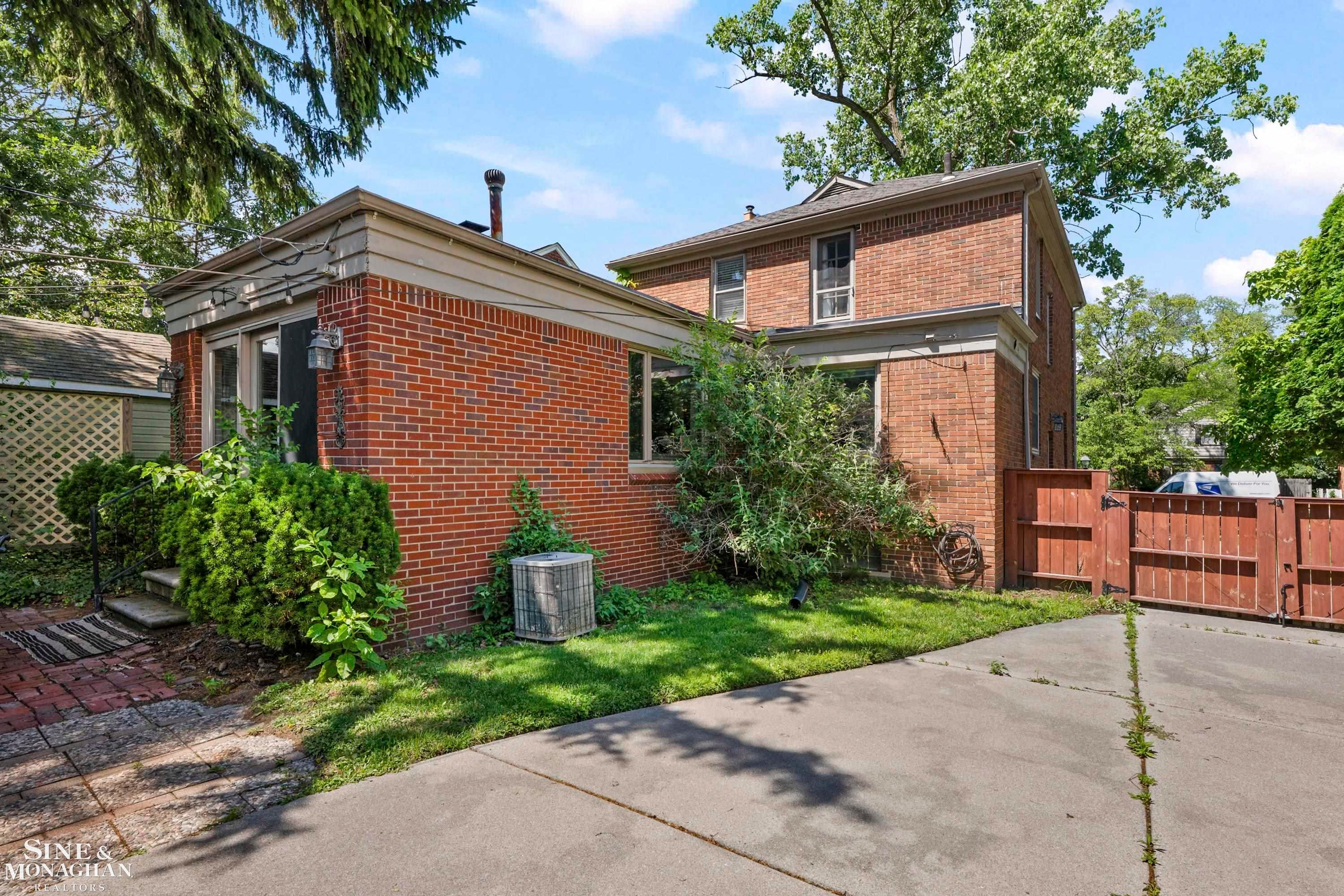 433 Maison Road Grosse Pointe Farms, MI 48236 - Photo 30 of 38 Gallery Image 30