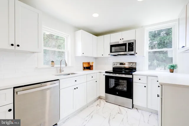 $369,900 | 1 Penn Street, Phoenixville, PA 19460