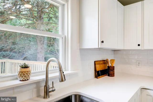 $369,900 | 1 Penn Street, Phoenixville, PA 19460