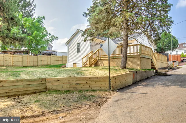 $369,900 | 1 Penn Street, Phoenixville, PA 19460