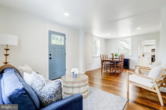 $369,900 | 1 Penn Street, Phoenixville, PA 19460