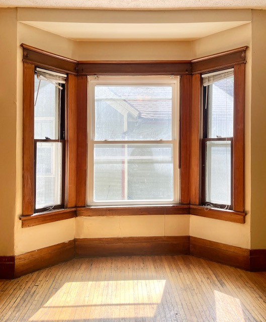 75 Alexander Street Rochester, NY 14620 - Photo 6 of 50 Upstairs Living Room Bay Windows