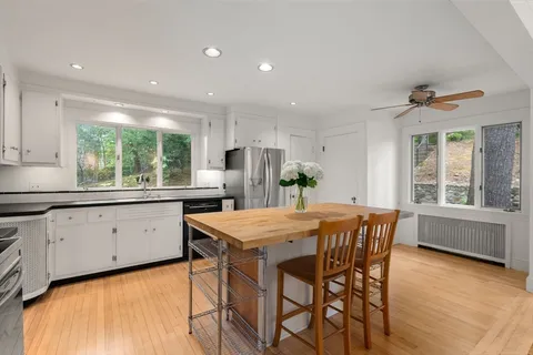 $1,399,000 | 154 Beaumont Avenue, Newton, MA 02460