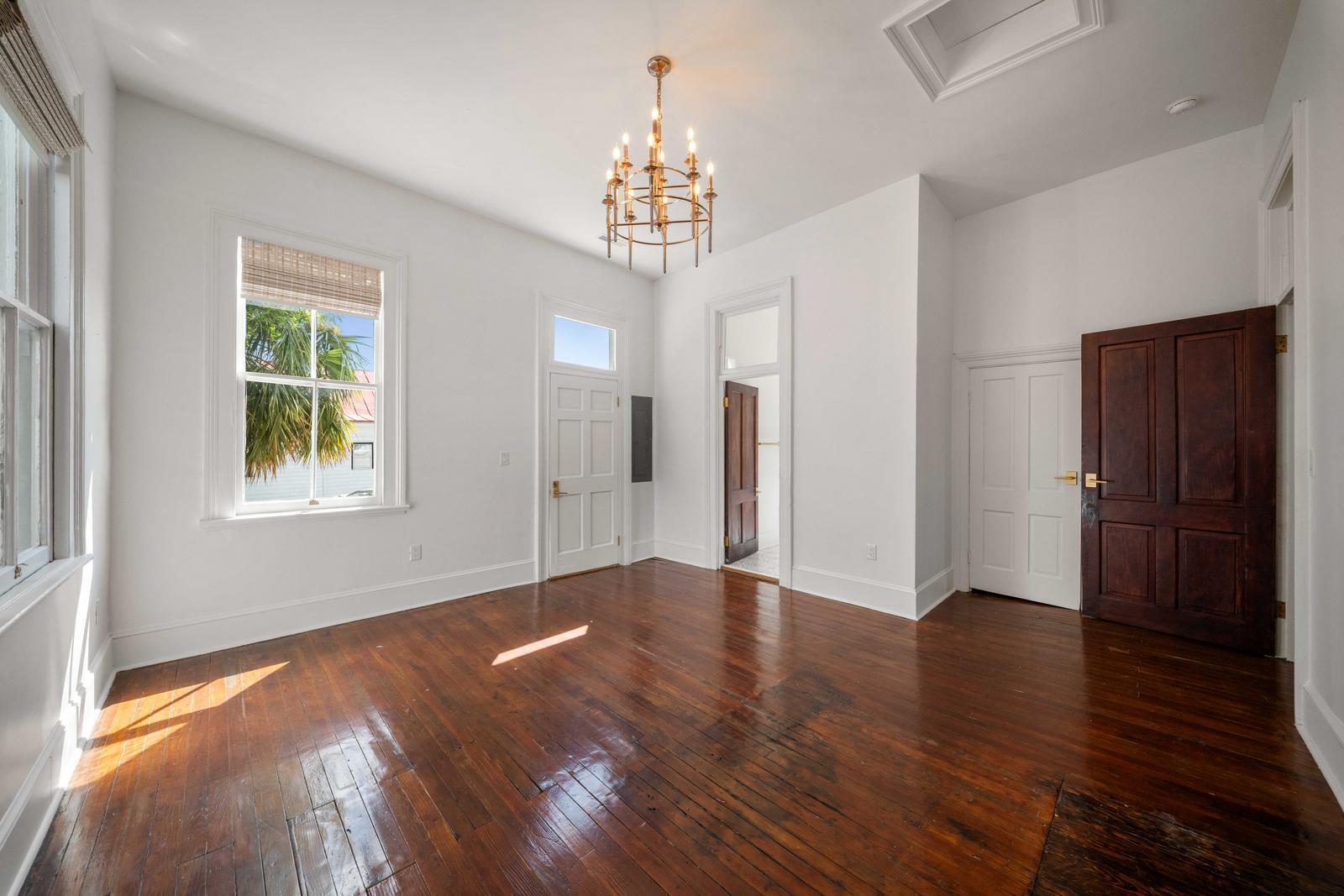 188 Rutledge Avenue Charleston, SC 29403 - Photo 33 of 47 3rd Bedroom