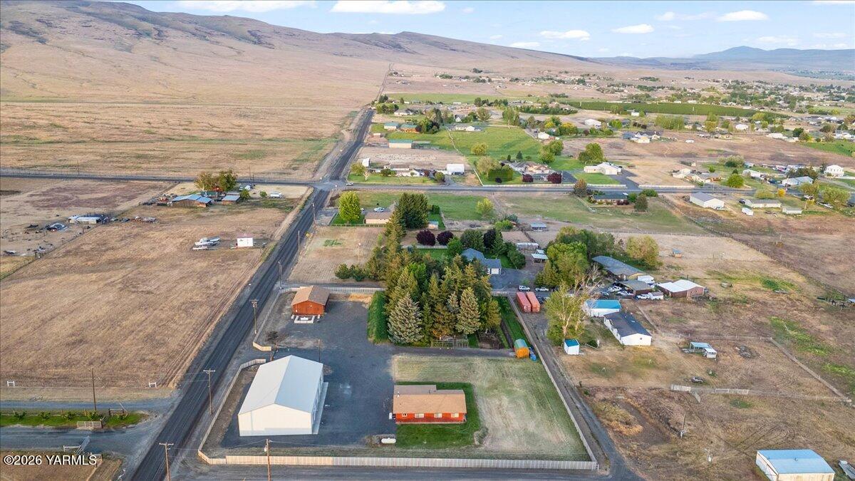 120 West Huntzinger Road Selah, WA 98942 - Photo 38 of 43 02-DJI_20260520200850_0168_D