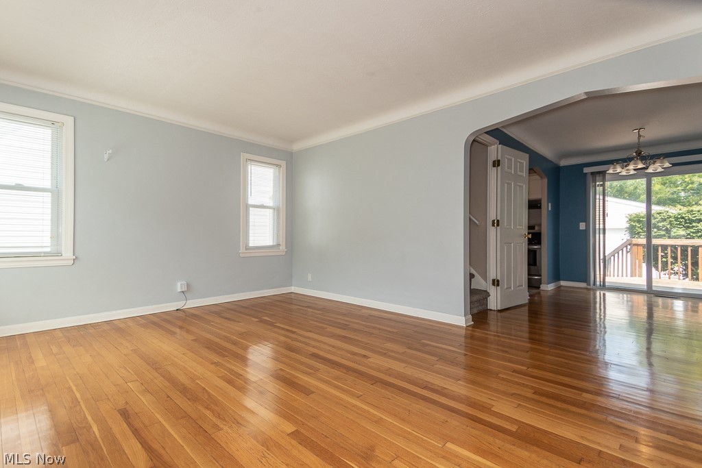 1177 Avondale Road Cleveland, OH 44121 - Photo 11 of 35
