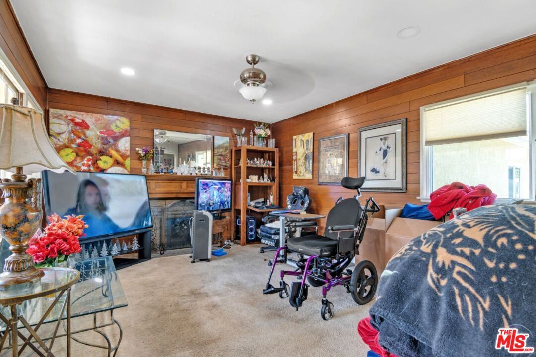 6736 East Wardlow Road Long Beach, CA 90808 - Photo 22 of 29 Gallery Image 22