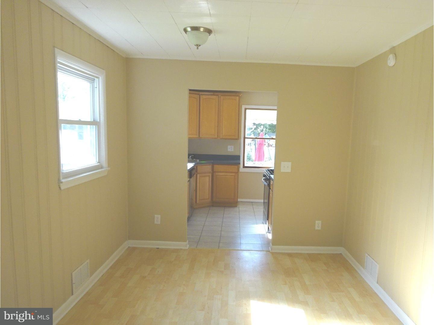 110 Shelmore Road Mount Holly, NJ 08060 - Photo 4 of 21 Dining Room