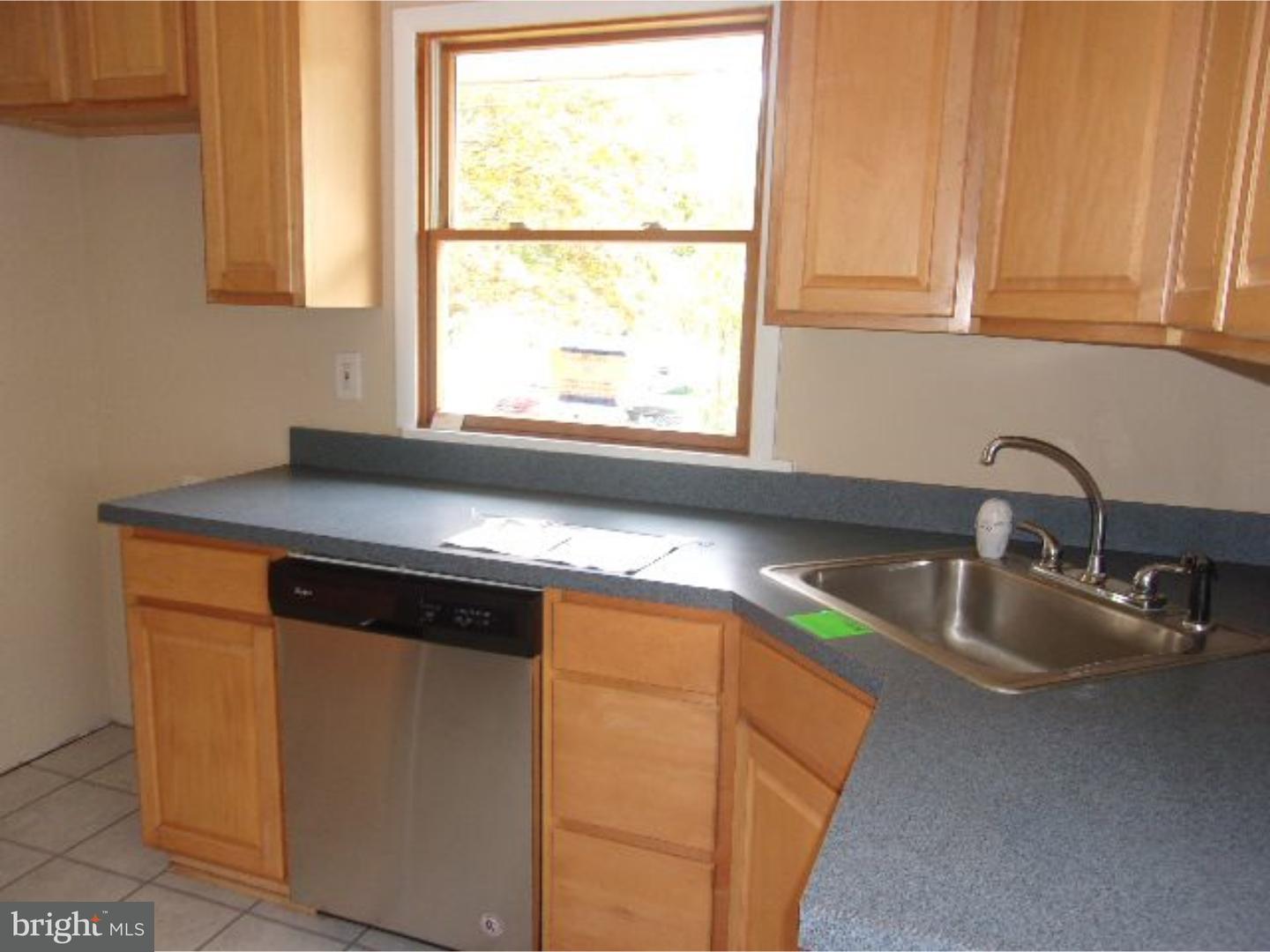 110 Shelmore Road Mount Holly, NJ 08060 - Photo 5 of 21 Kitchen