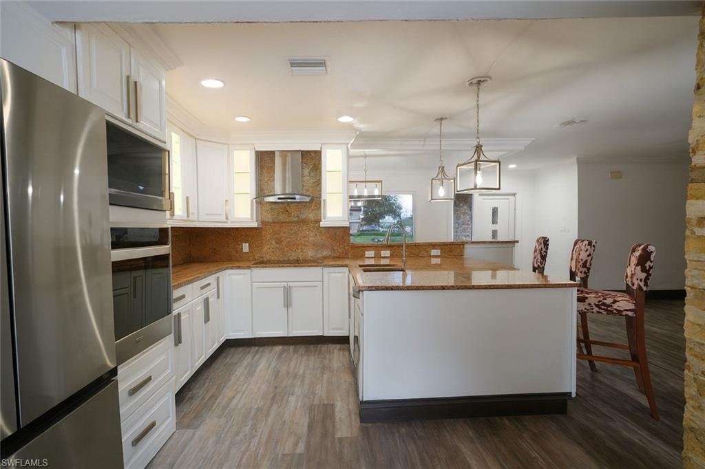 5556 32nd Avenue Southwest Naples, FL 34116 - Photo 12 of 39