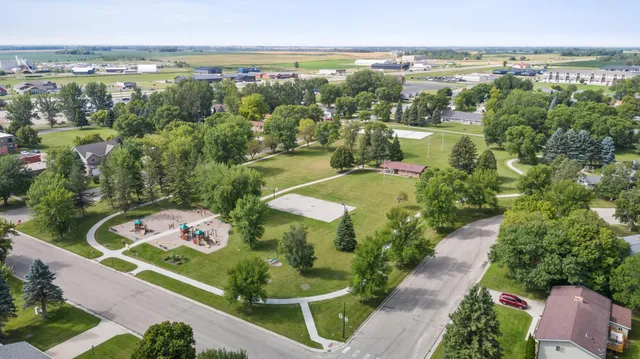 $559,000 | 2103 Westgate Drive, Hawley, MN 56549