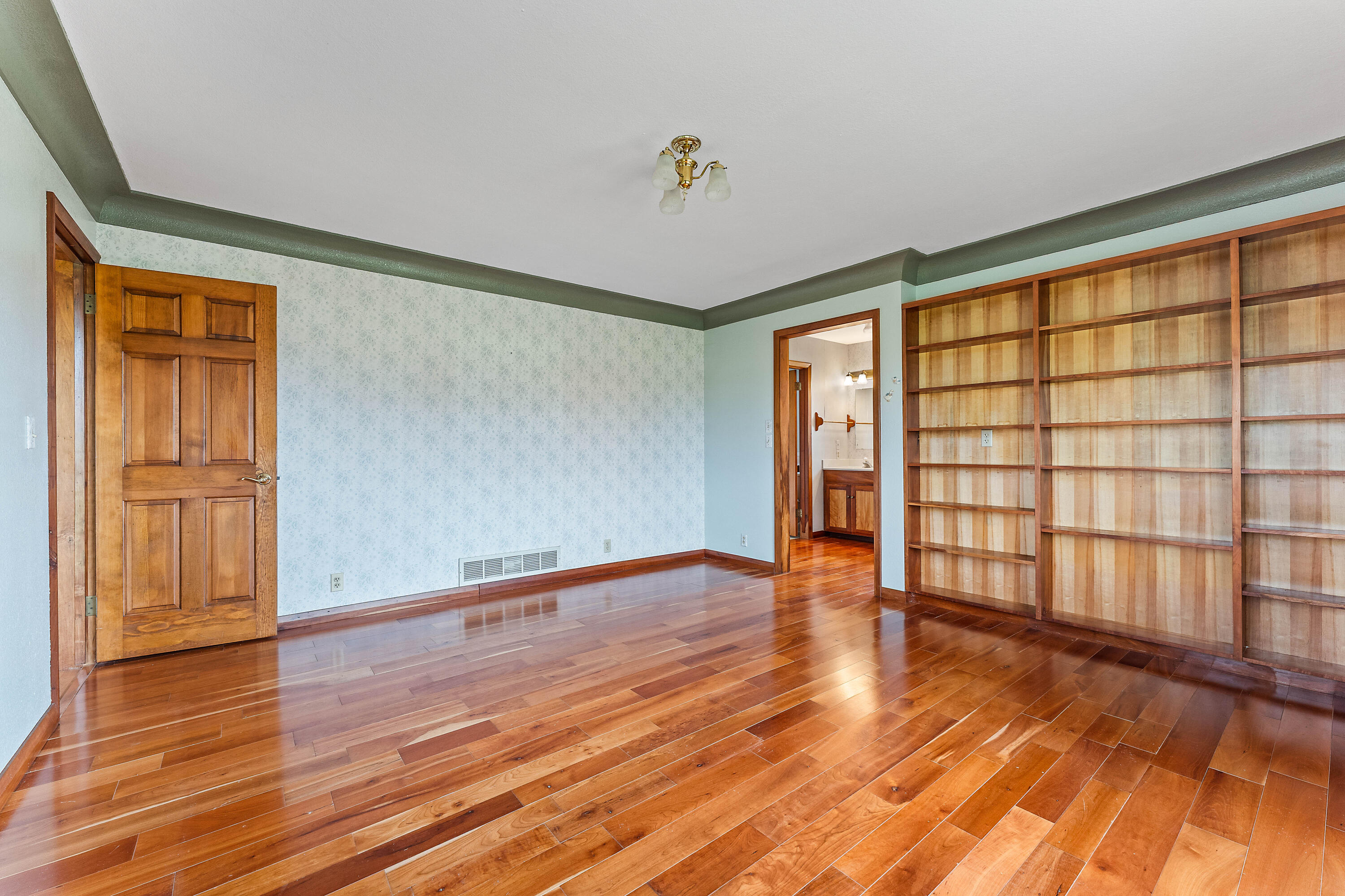 13258 Raccoon Road Granby, MO 64844 - Photo 17 of 58 PictureProvisionProfessionalMLSPhotoCRR-