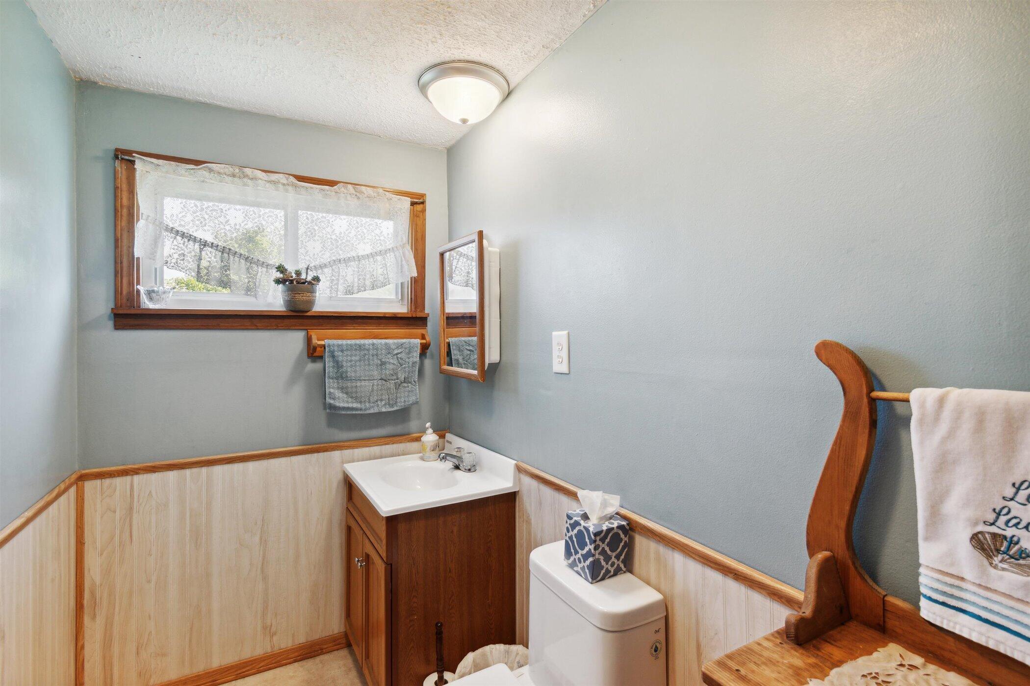 2161 Ernest Road Ionia, MI 48846 - Photo 24 of 75 25-2161-Ernest-Rd-Ionia-MI-48846-WindowS