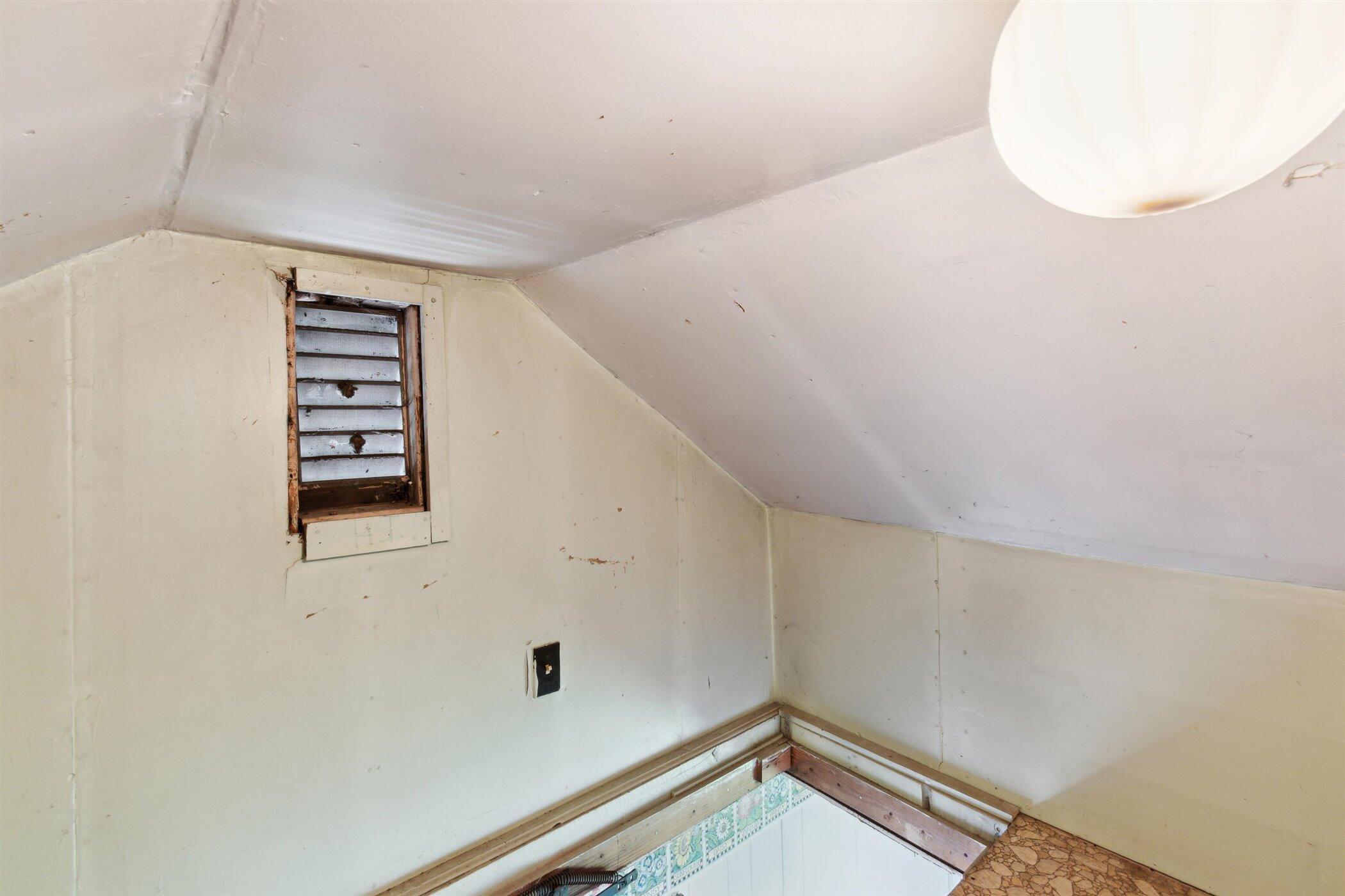 2161 Ernest Road Ionia, MI 48846 - Photo 30 of 75 31-2161-Ernest-Rd-Ionia-MI-48846-WindowS