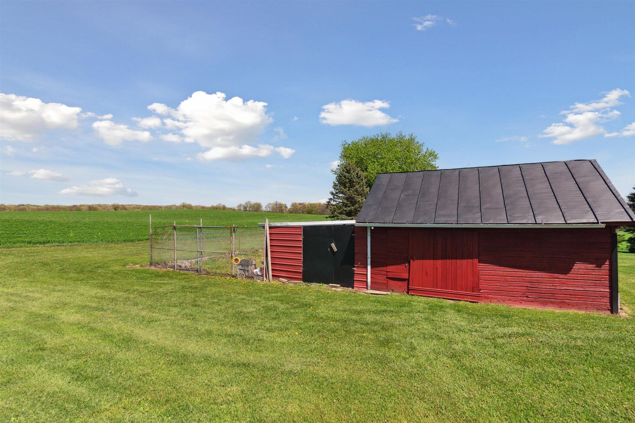 2161 Ernest Road Ionia, MI 48846 - Photo 54 of 75 55-2161-Ernest-Rd-Ionia-MI-48846-WindowS