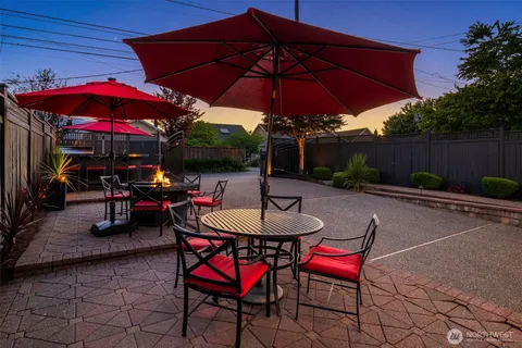 $1,398,000 | 5625 35th Avenue Southwest, Seattle, WA 98126