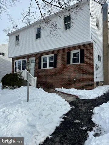 $550,000 | 1717 Crestview Avenue, Willow Grove, PA 19090