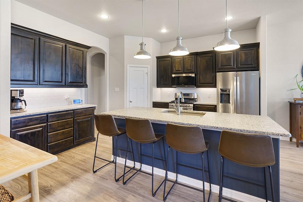 4410 Huling Road Sanger, TX 76266 - Photo 11 of 40