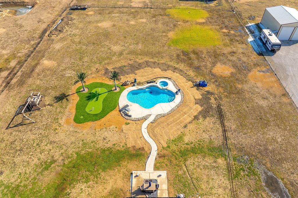 4410 Huling Road Sanger, TX 76266 - Photo 33 of 40