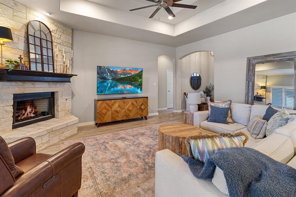 4410 Huling Road Sanger, TX 76266 - Photo 8 of 40