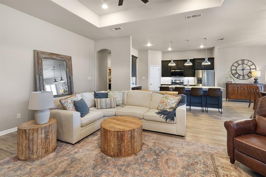 4410 Huling Road Sanger, TX 76266 - Photo 9 of 40