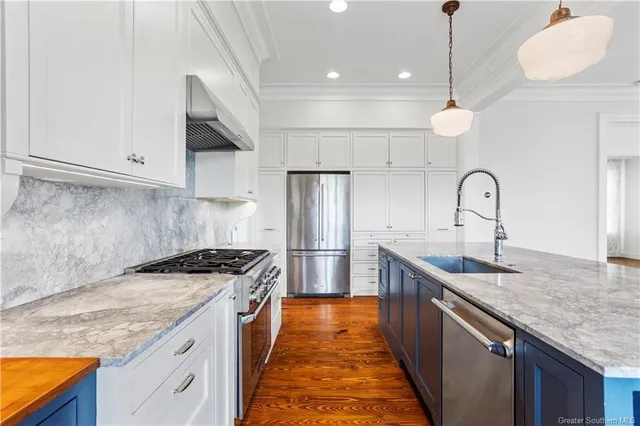 $538,000 | 1202 St Bridget Lane, Lake Charles, LA 70601