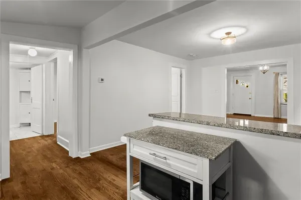 $1,750 | 2208 Forrest Place Northwest, Atlanta, GA 30318