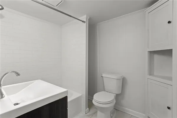 $1,750 | 2208 Forrest Place Northwest, Atlanta, GA 30318