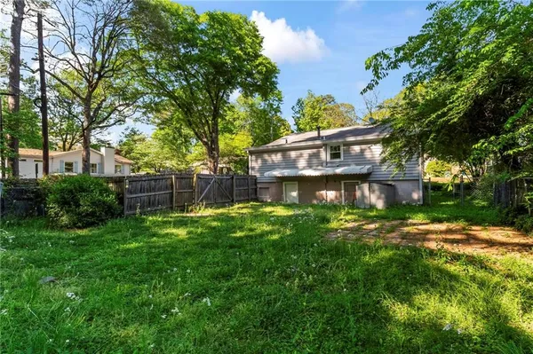 $1,750 | 2208 Forrest Place Northwest, Atlanta, GA 30318