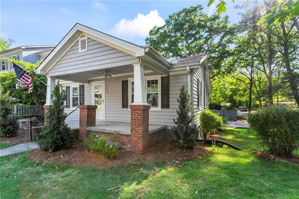 $1,750 | 2208 Forrest Place Northwest, Atlanta, GA 30318