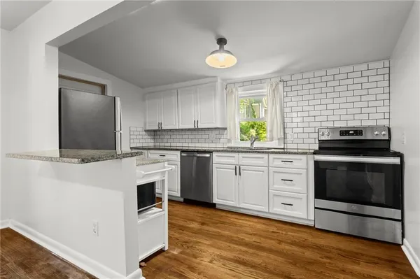 $1,750 | 2208 Forrest Place Northwest, Atlanta, GA 30318