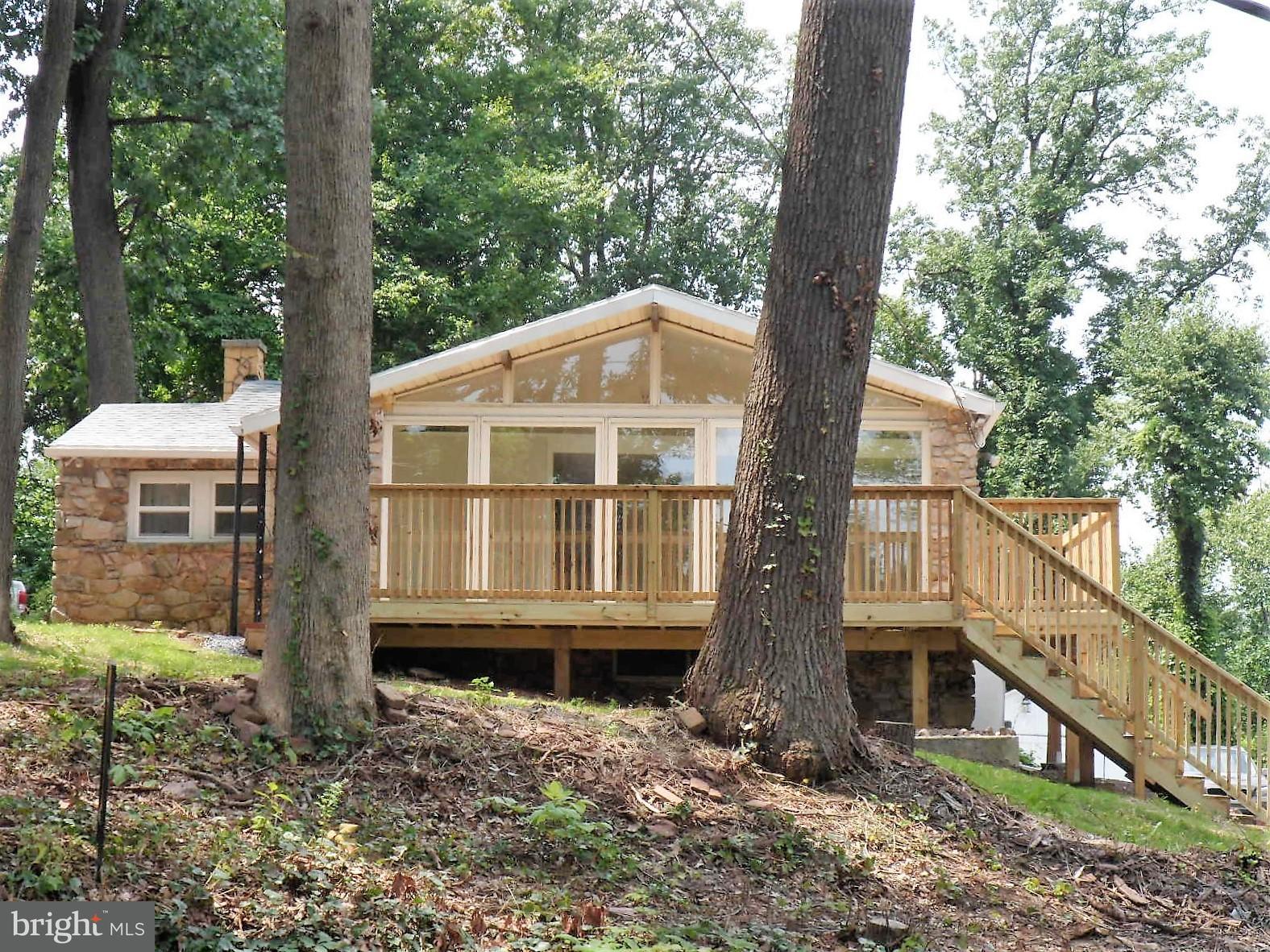 825 Oberlin Road Middletown, PA 17057 - Photo 1 of 31 Gallery Image 1