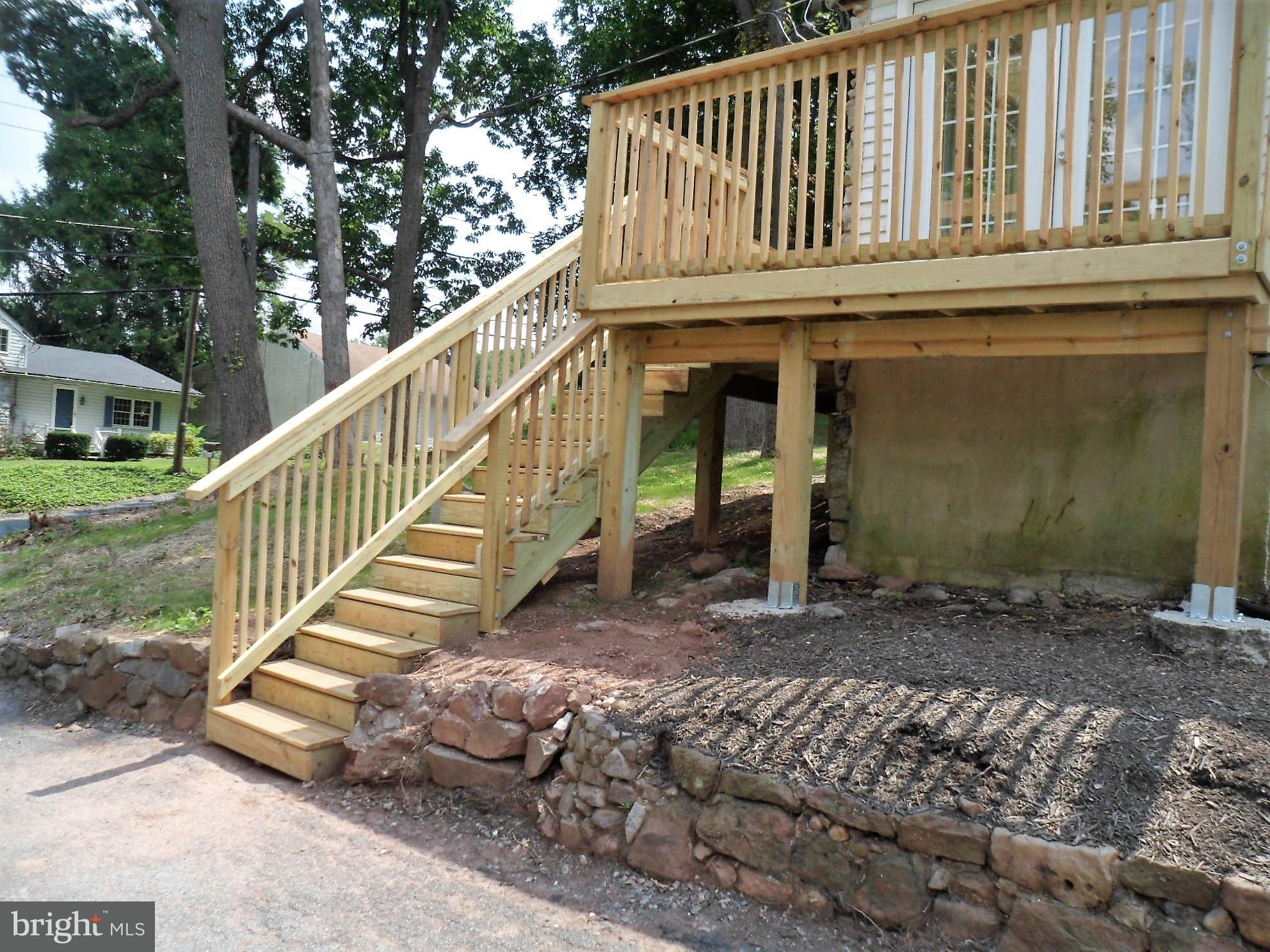 825 Oberlin Road Middletown, PA 17057 - Photo 3 of 31 Gallery Image 3