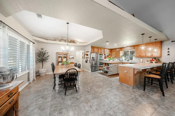 $569,000 | 22052 Melrose Court, Madera, CA 93638