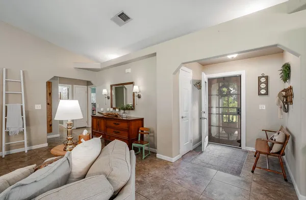 $569,000 | 22052 Melrose Court, Madera, CA 93638