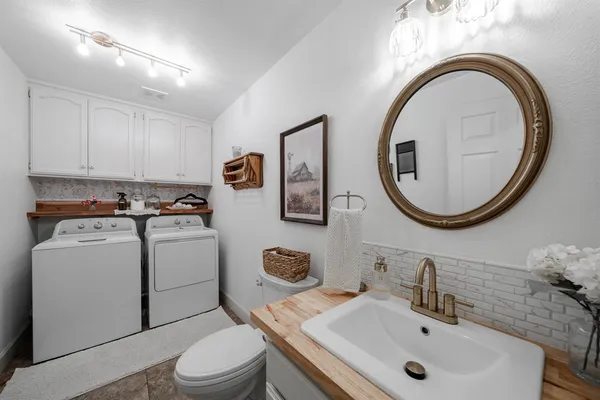 $569,000 | 22052 Melrose Court, Madera, CA 93638