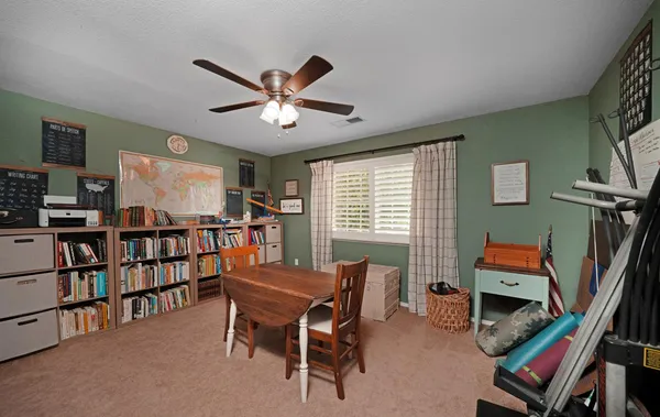 $569,000 | 22052 Melrose Court, Madera, CA 93638