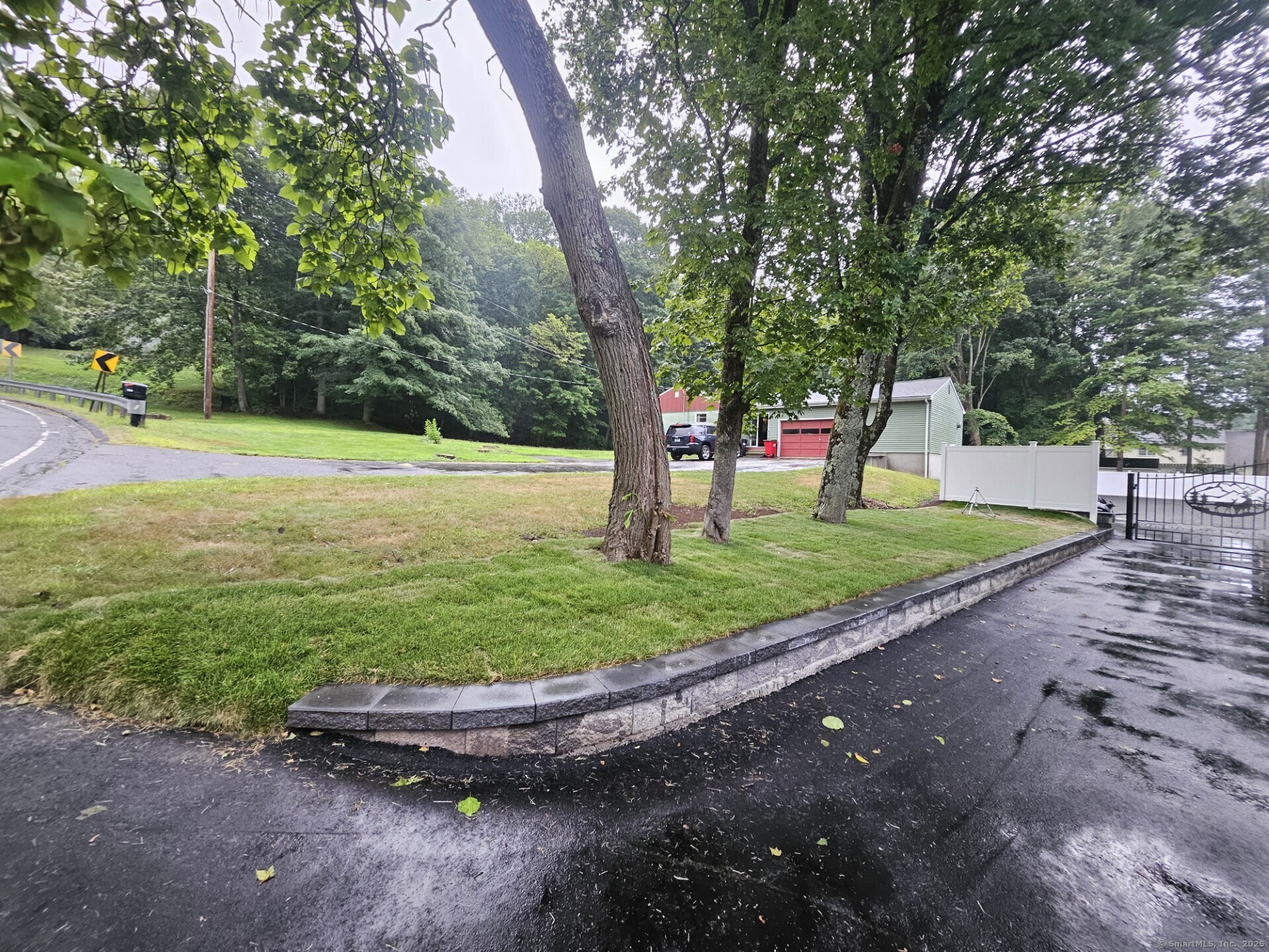 550 New Hanover Avenue Meriden, CT 06451 - Photo 30 of 34 a view of a park with large trees