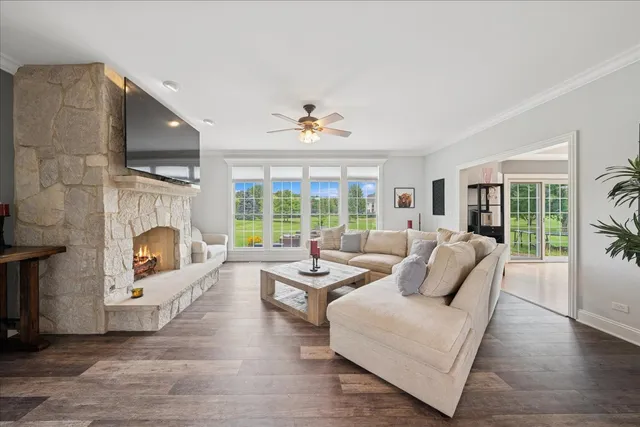 $798,000 | 28413 West Harvest Glen Circle, Cary, IL 60013