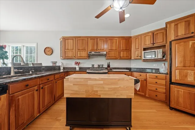 $798,000 | 28413 West Harvest Glen Circle, Cary, IL 60013