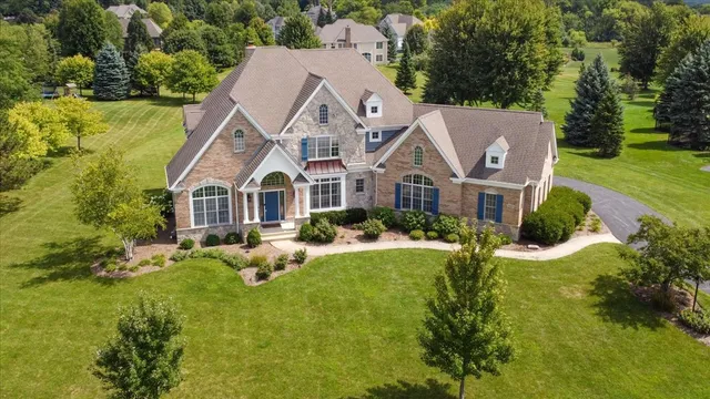 $798,000 | 28413 West Harvest Glen Circle, Cary, IL 60013