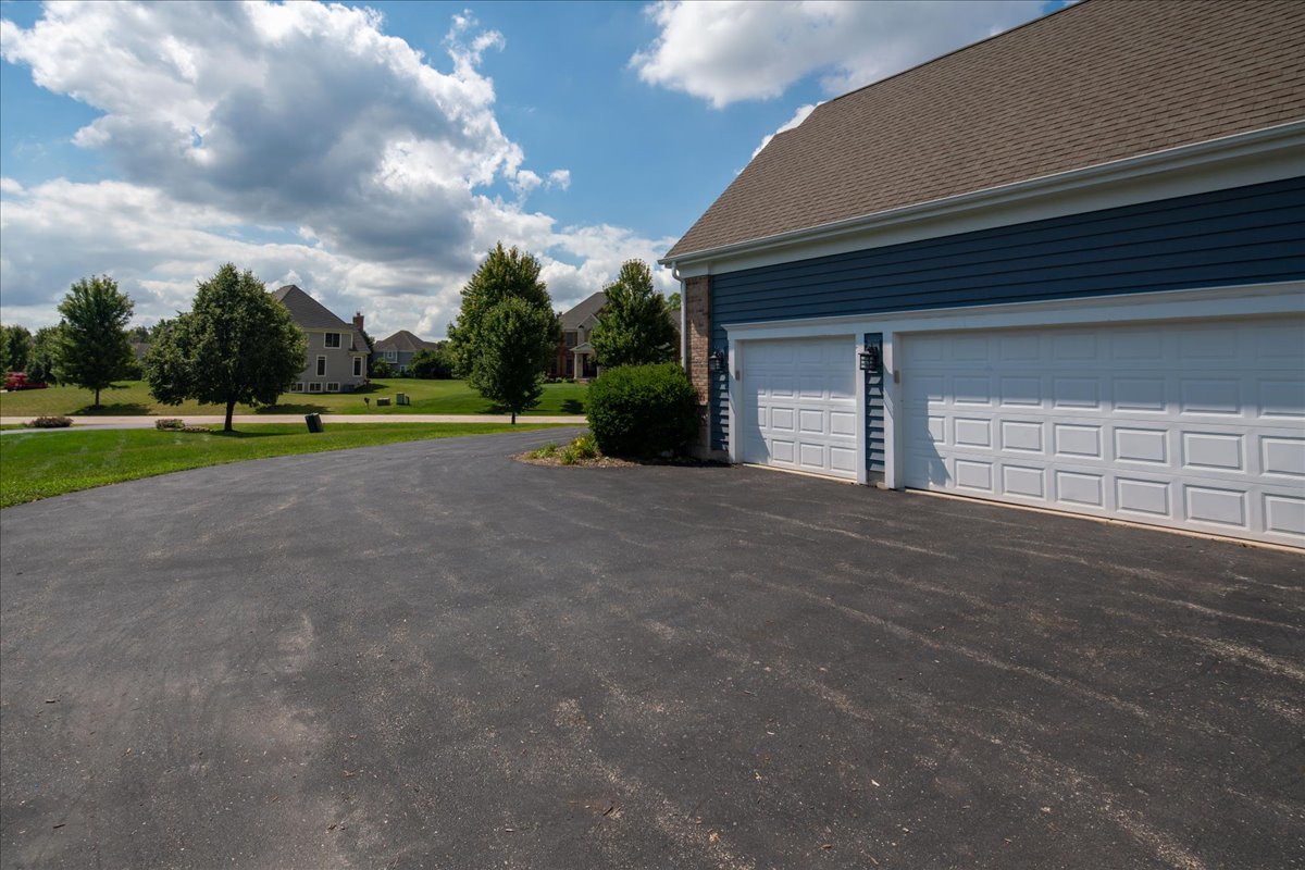 28413 West Harvest Glen Circle Cary, IL 60013 - Photo 43 of 58