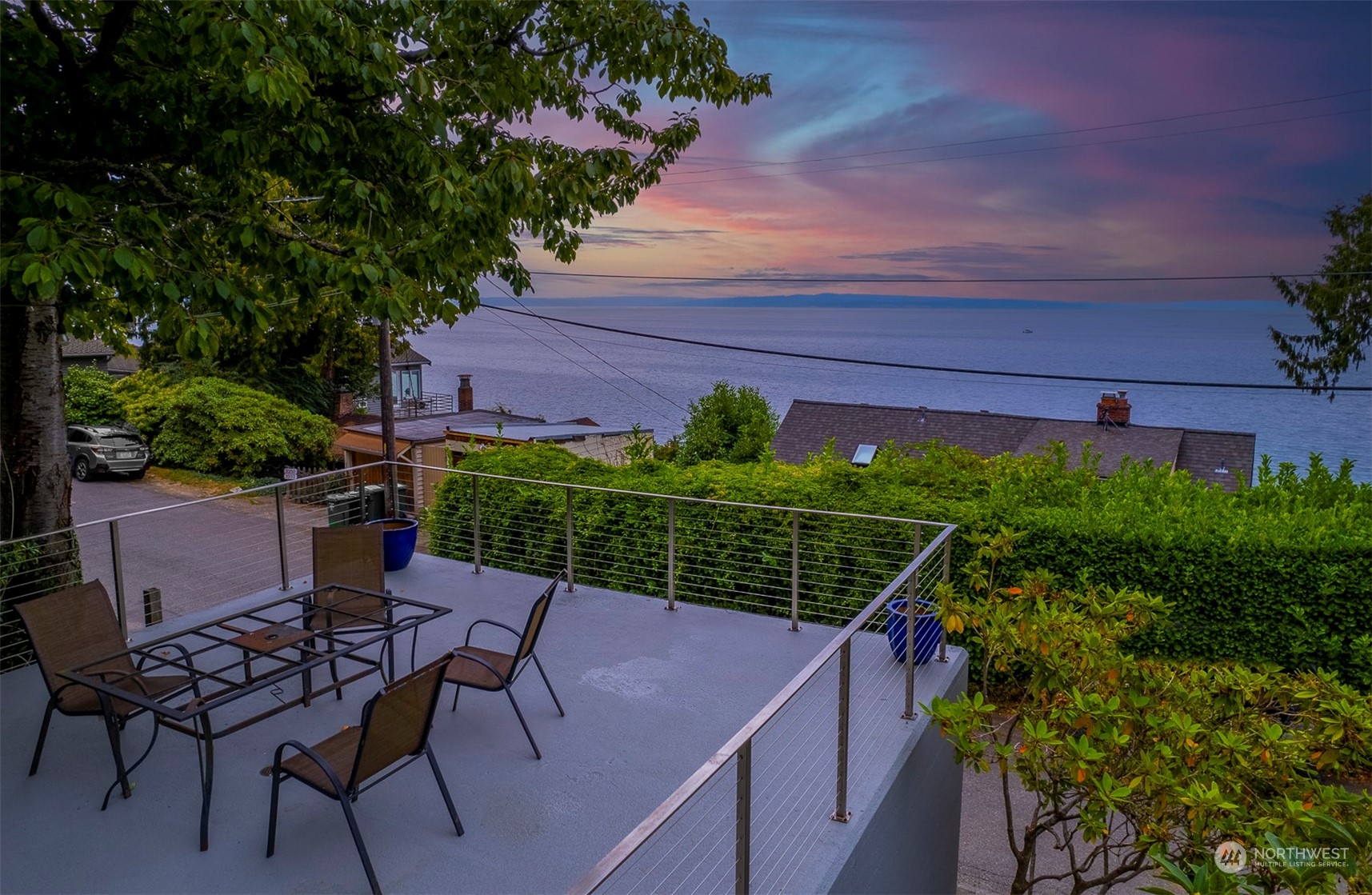 3245 Northwest Esplanade Seattle, WA 98117 - Photo 6 of 38 a view of a chairs and table on the wooden floor