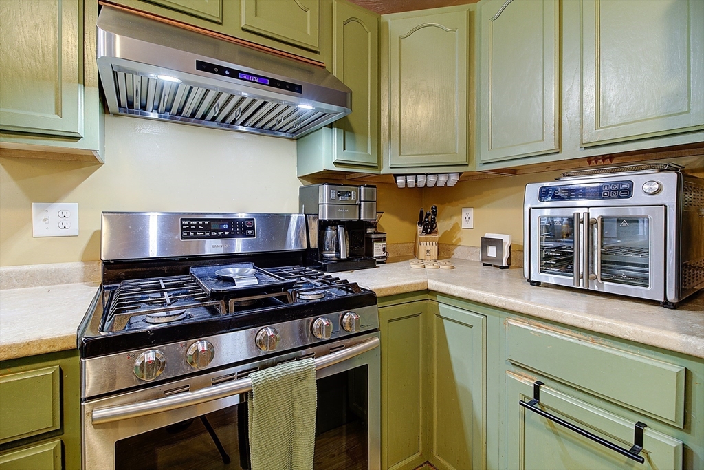 39 Old Onset Road Wareham, MA 02558 - Photo 7 of 14