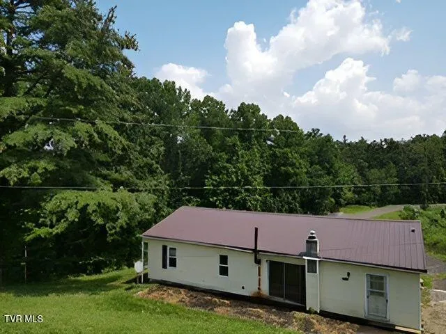 $94,900 | 3849 Nealy Ridge, Clinchco, VA 24226