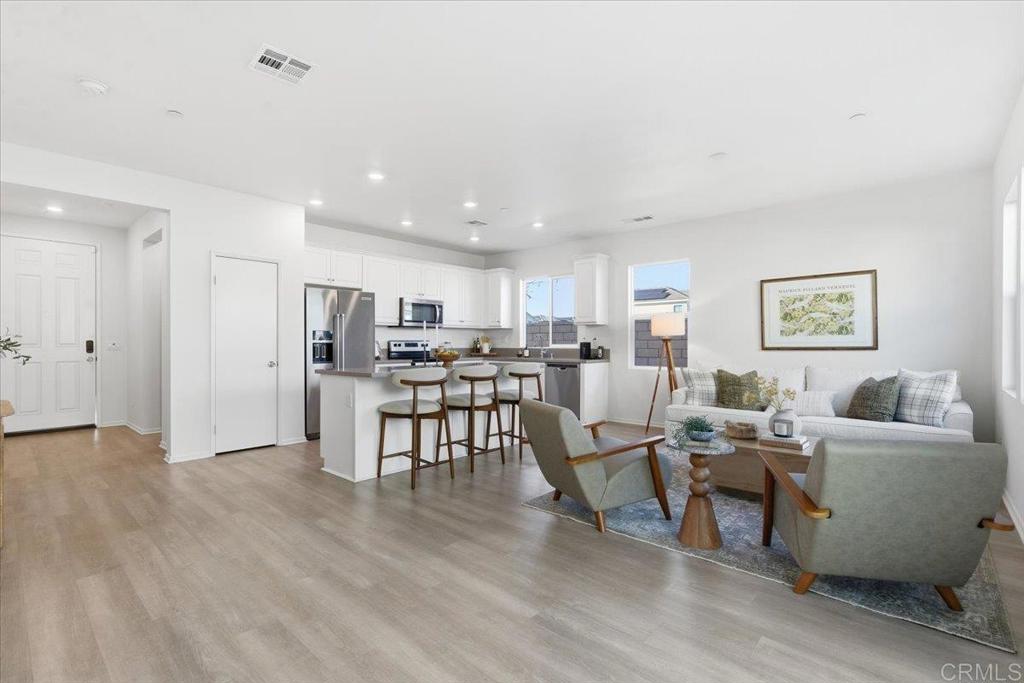 13662 Gray Hawk Way Valley Center, CA 92082 - Photo 2 of 33