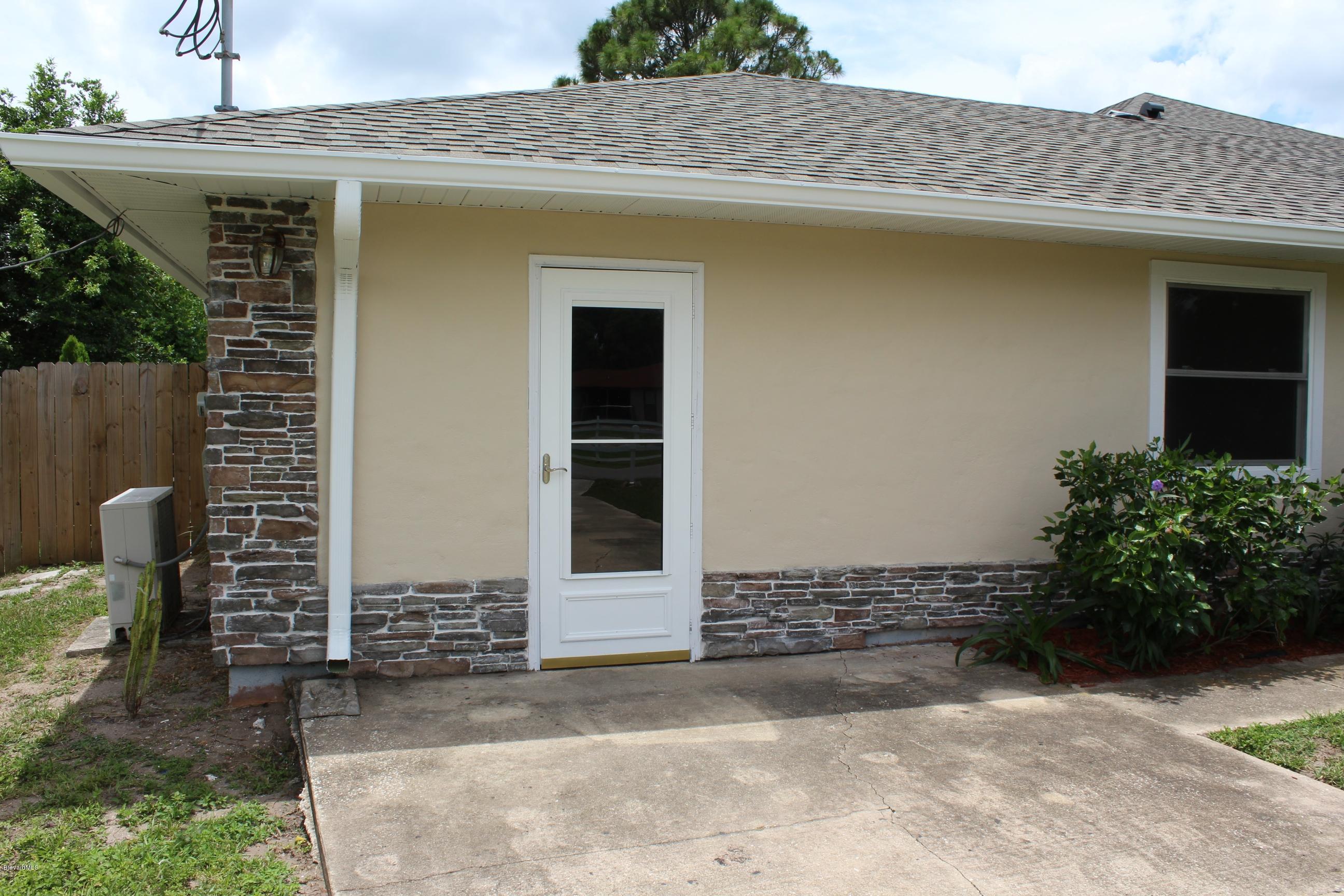 4565 Delespine Road Cocoa, FL 32927 - Photo 21 of 32 Attached one bedroom apartment