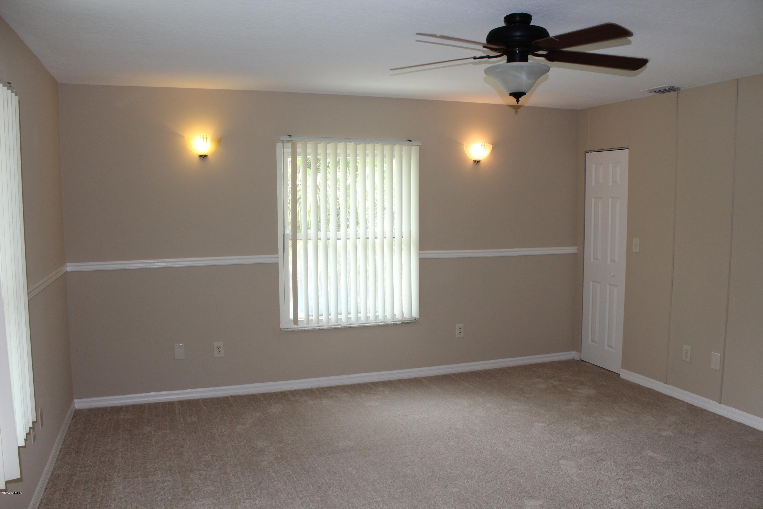 4565 Delespine Road Cocoa, FL 32927 - Photo 8 of 32 Huge Master bedroom with new carpet