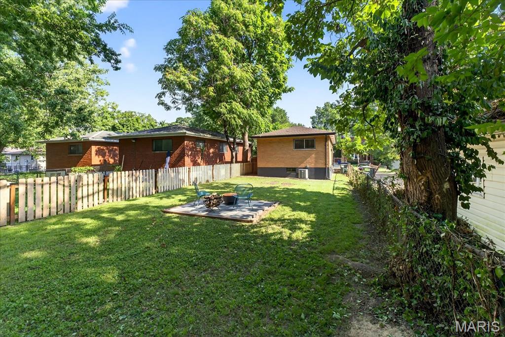 7120 Rabenberg Place St. Louis, MO 63143 - Photo 18 of 23